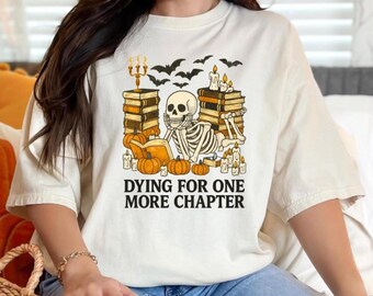 Halloween Reading Shirt For Bookworm Skeleton Tee For Halloween Book Lover Reading Gift For Librarian Gothic Style Autumn Wear Spooky Design
