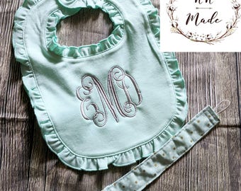 Customized baby blanket, customized baby girl bib, customized baby shower gift, monogrammed bib, personalized baby blanket, baby girl bib