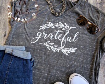 Grateful shirt, grateful thankful blessed, Thanksgiving shirt, cute fall shirt, blessed mama shirt, women's fall shirt, grateful t-shirt