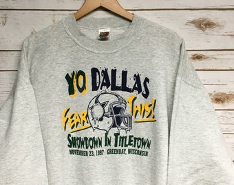 Vintage Green Bay Packers versus Dallas Cowboys showdown Tittletown T Shirt size Large 1990s