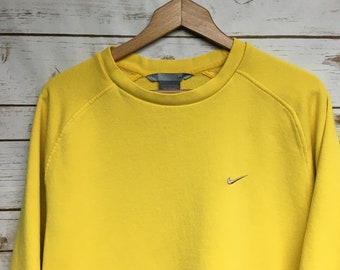 oatmeal nike crew neck