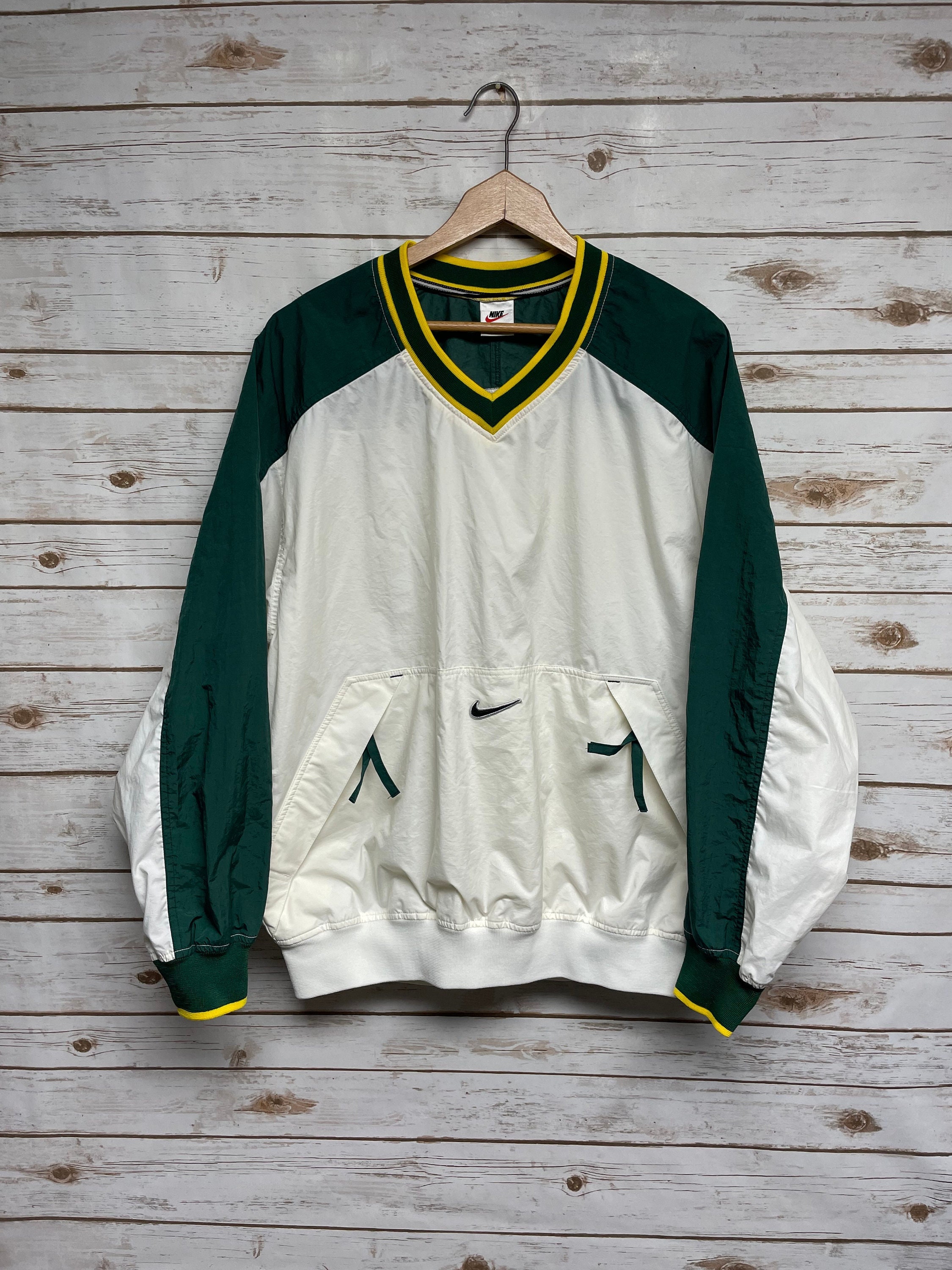 Green pullover shop windbreaker