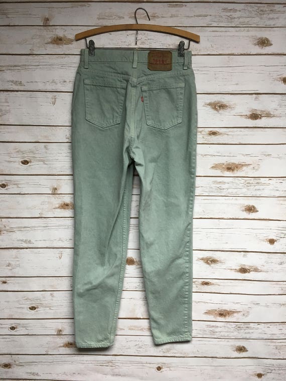 80's 90's Women's Levi's 512 jeans High waisted dy