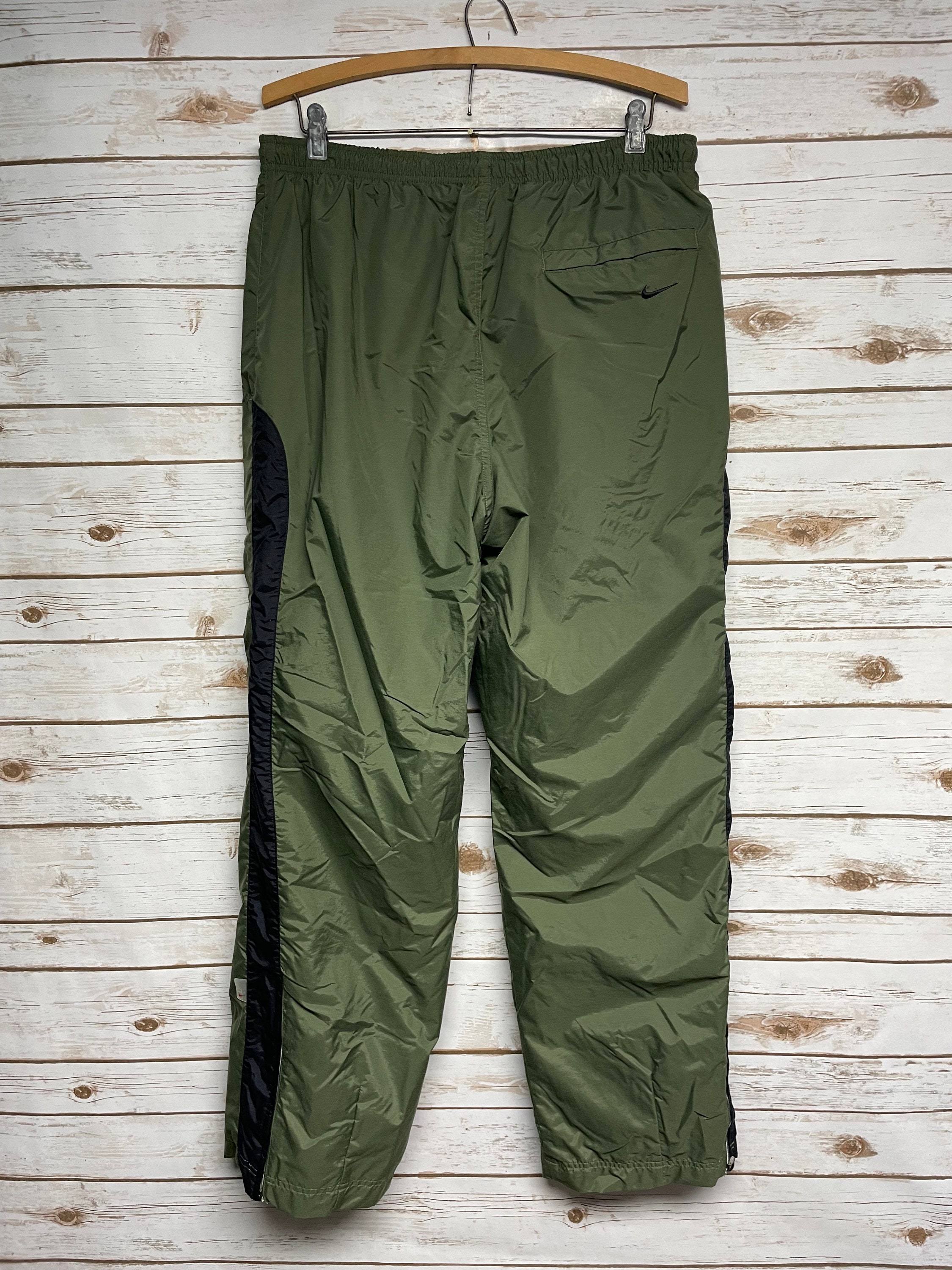nike wind pants