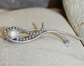 Orecchini EAR CLIMBER in opale bianco da 3 mm // Perni per orecchini in argento sterling - Orecchini Up The Ear - Ear Sweep - Ear Wrap - Ear Crawler - Ear Cuff