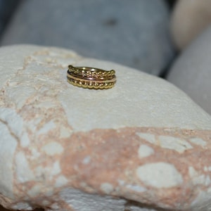 TRAGUS EARRING // Gold Nose Ring - Tragus Piercing - Conch Piercing - Cartilage Hoop Earring - Helix Hoop - Tragus Ring 16g - Rook Ring