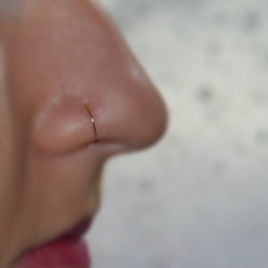 SMALL NOSE RING // Solid Gold Nose Ring Hoop - Conch Piercing - Septum Jewelry - Cartilage Earring Hoop - Tragus Jewelry - Helix Hoop 24g
