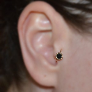 TRAGUS JEWELRY // Gold Tragus Earring 3mm Onyx 16g - Nose Hoop - Forward Helix Earring - Daith Earring - 16 gauge Cartilage Earring