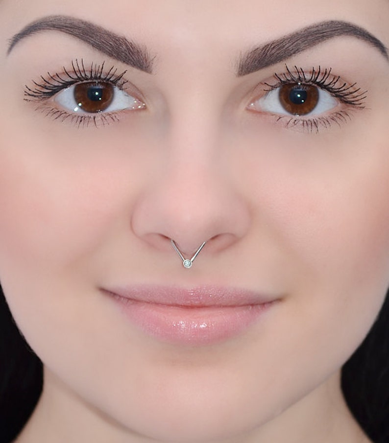 Septum Y Piercing En La Nariz