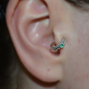 TRAGUS JEWELRY // Silver Tragus Earring 2mm Emerald 16g - Nose Hoop - Forward Helix Earring - Daith Earring - 16 gauge Cartilage Earring