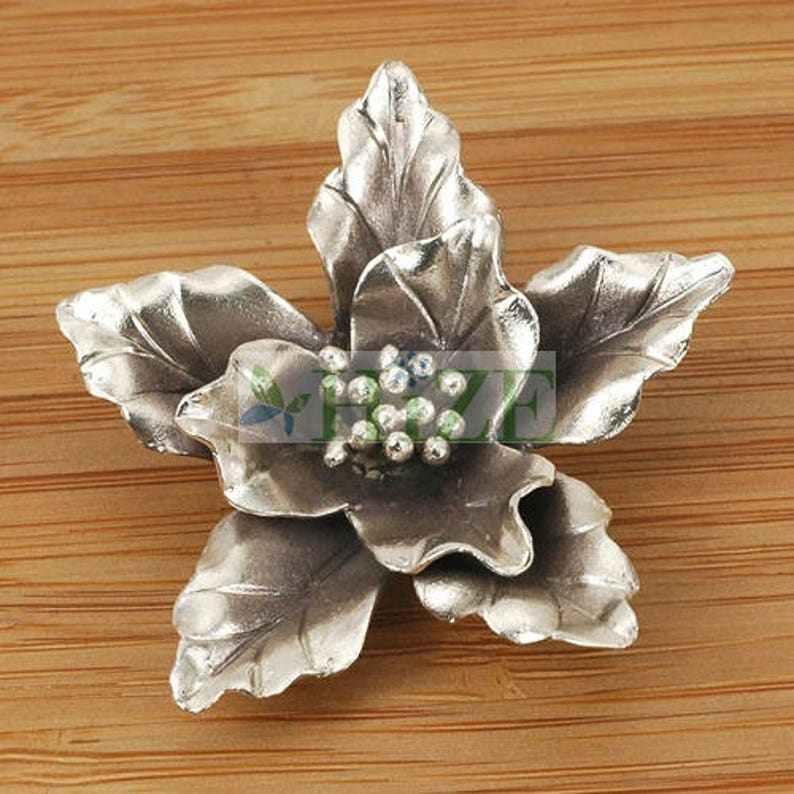 HIZE SF166 Thai Karen Hill Tribe Silver Tribal Iris Flower Pendant 43mm