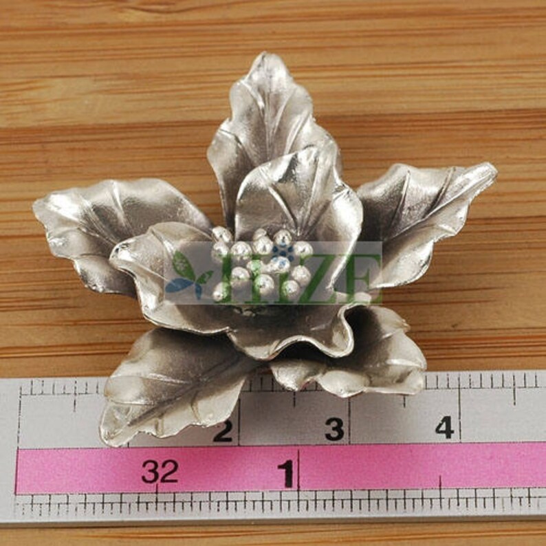 HIZE SF166 Thai Karen Hill Tribe Silver Tribal Iris Flower Pendant 43mm