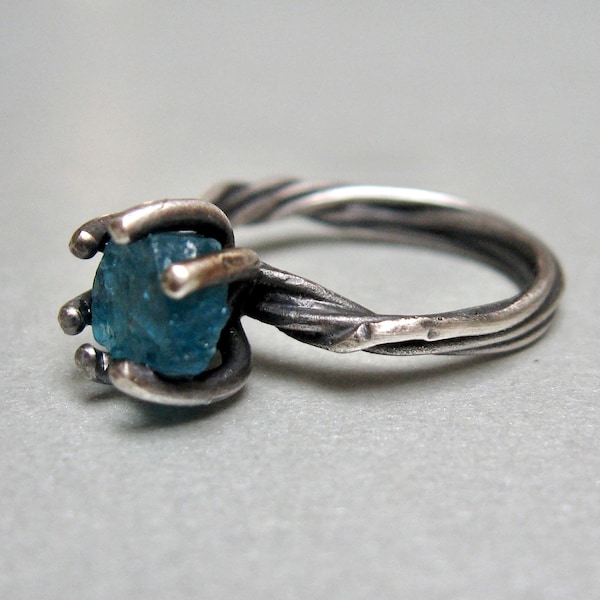 Rough apatite rustic silver ring, stacking ring, raw stone ring