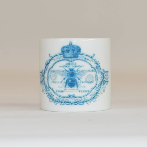 Round 1" Ring Napkin  (shown with image # i112- blue abeille bee)