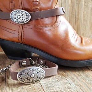 Western Concho Leather Boot Bracelet: Southwestern Style Jewelry