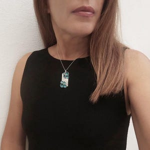 Colgante Rectangular  con cuencos en plata 925 y esmalte, Joyería de regalo para ella, Joyería contemporánea y moderna para ella, regalo