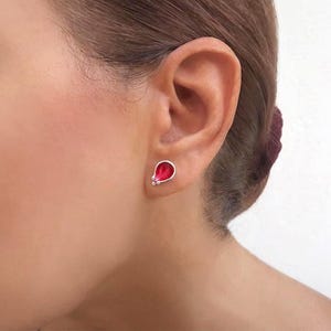 Handcrafted Red Enamel Earrings minimalist jewelry for women, 925 silver earrings for her, a pair of sterling silver stud earrings with a petal design for women, post earrings for everyday.