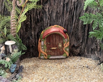 Mushroom fairy door, Fairies, Fairy, Fairy garden, miniature food, Miniature, Mini food, Fairy gardens, Fairy decor, Fairy accessories, Door