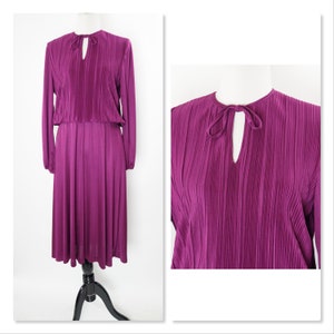 Vintage Midi Dress, Purple Liz Roberts. Inc., Keyhole opening, Accordian Pleats, 70s