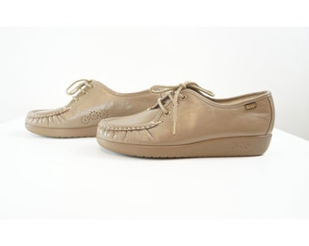 Vintage Sas Shoes, Oxfords de mujer, Cordones beige, Cojín confort, años 70, Abuela Chic