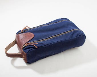 Steurer & Jacoby® Navy Canvas and Leather Golf Shoe Bag