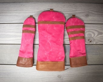 Lot de 3 housses en bois de style traditionnel rose avec cuir naturel, housses en bois de parcours, cadeau de golf, clubs de golf, cadeaux pour golfeur, couvre-chef