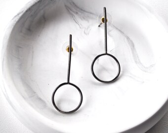 Circle bar earrings - Geometric earrings