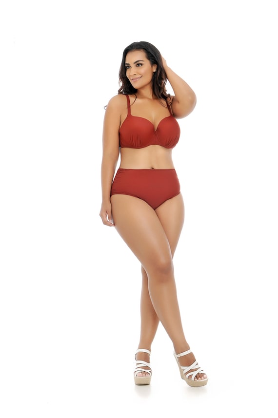 curvy swimwear plus size