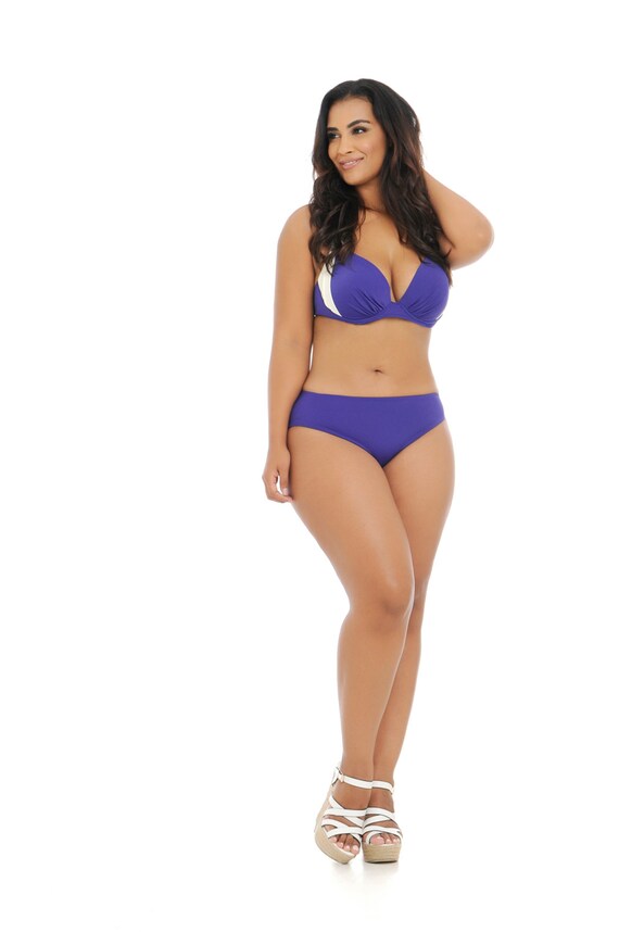 c cup swimsuit