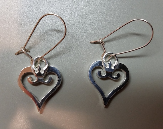 Solide Argent Sterling 925 petit Sweet Heart Boucles d/'oreille USA Vendeur