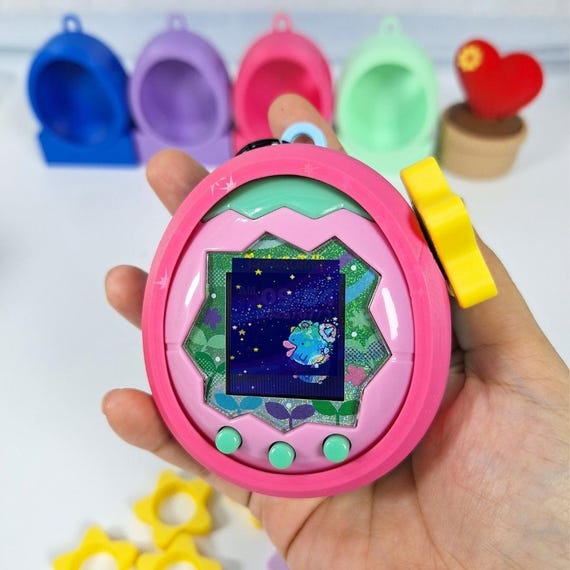 Tamagotchi みーつ カラフルハートデザイン Tamagotchi みーつ