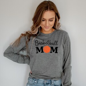 Basketball Mama Shirt, Basketball Mama, Basketball T Shirts, Basketball Mama Shirts, Basketball Shirt Geschenk, Glitzer Basketball, Geschenk für Sie