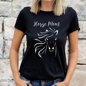 Horse Mom Shirt, Horse Mom T Shirt, Horse Lover Mom, Ranch T-shirt for Women, Horse Lover T-shirt for Women, Mothers Day Shirt