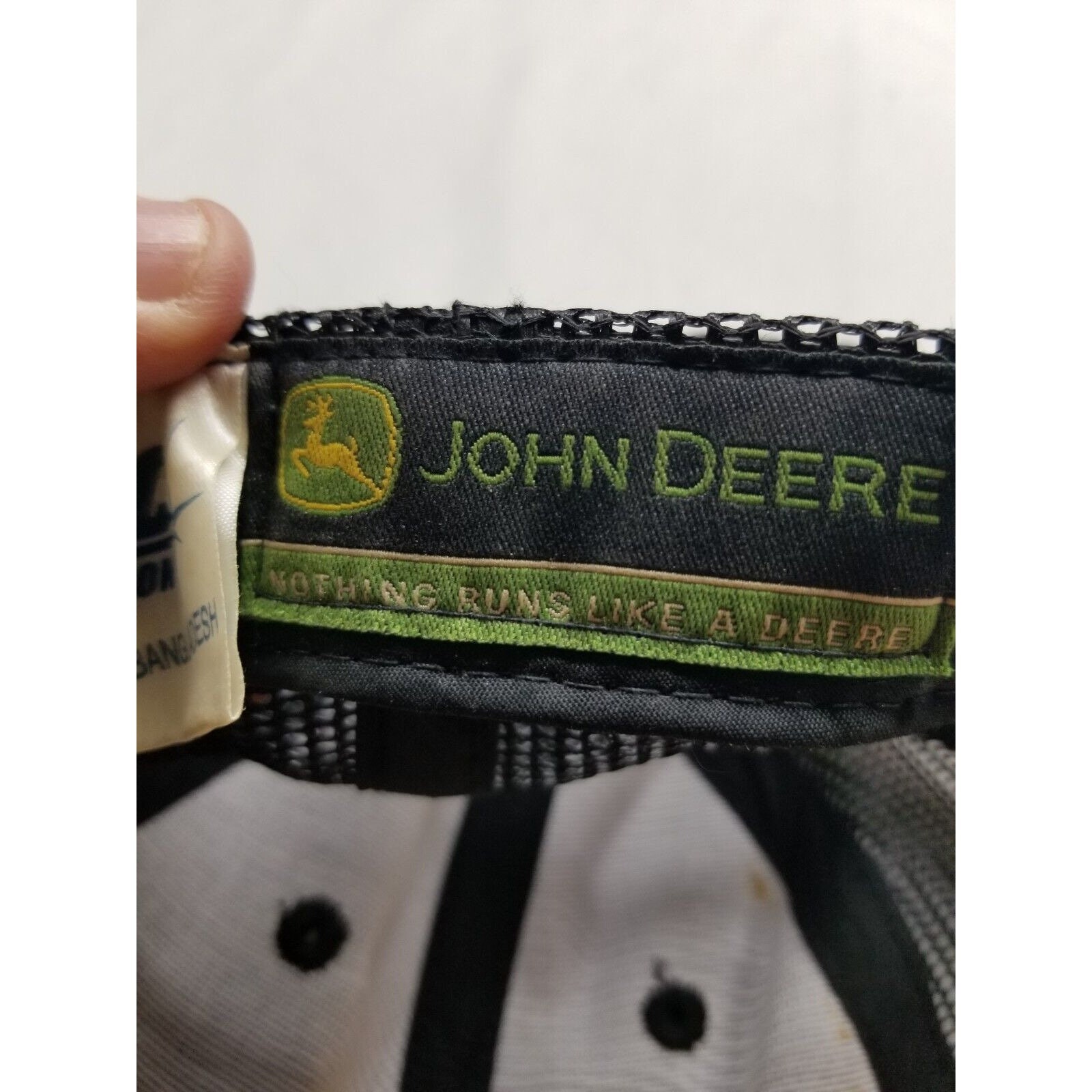  John Deere Auténtica gorra de malla negra y amarilla con  licencia - LP69091, Negro - : Ropa, Zapatos y Joyería