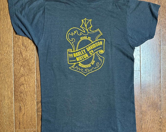 Vintage 1970s Harley Davidson Newton Cycle Shop Pocket Tee