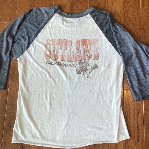 Order 1981 I've Been Outlaw'd Thrashed Raglan