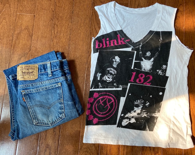 Y2K Blink 182 V-Neck Shirt