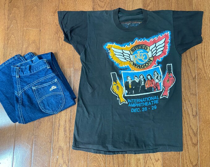 1979 REO Speed Wagon International Amphitheatre