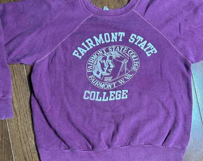 Vintage 80s Fairmont State College Sweatshirt Burgundy Raglan Crewneck