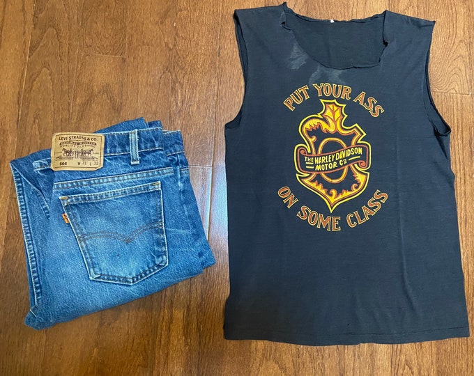 1970’s Thrashed “Put your ass on some class” tee