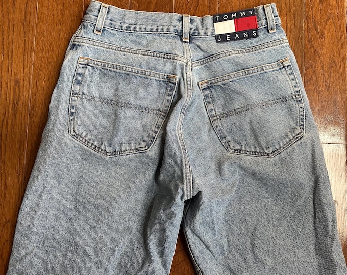 90s Tommy Hilfiger Jeans 29x32 Light Wash Vintage Denim