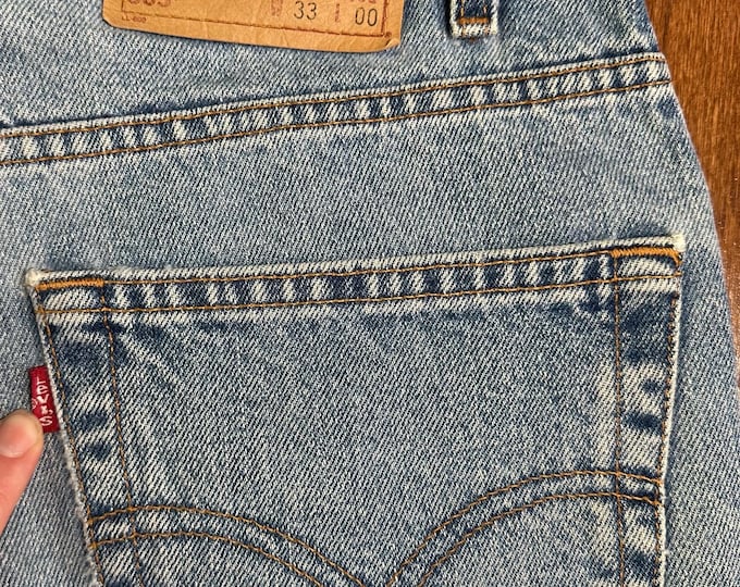 Vintage Levi’s 505 Denim Shorts 33