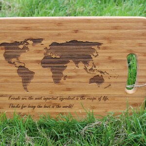 Tábua de corte personalizada com mapa-múndi (com etiqueta de presente), tábua de corte personalizada gravada - presente, aniversário, inauguração de casa, comida, terra