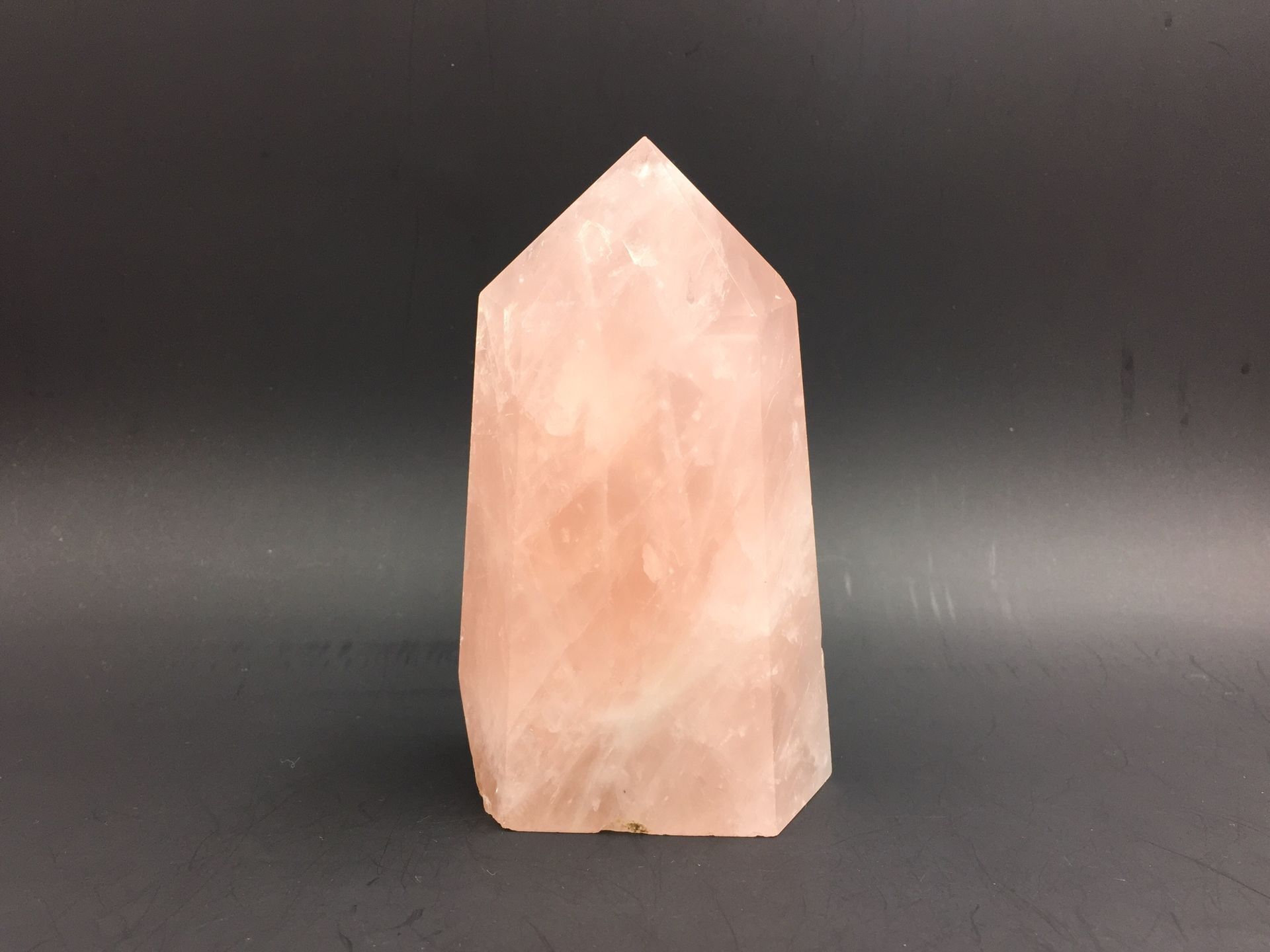 ピンク水晶 楽天市場】○AAA【ピンク(桃色)カラー きらきら爆裂水晶さざれ】200