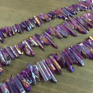Bright Purple Aura Quartz Point Rainbow Crystal Point Beads Tiny Polished Gemstones Spike Stick Bead Pendant beads Top Drilled 3-5x18-40mm