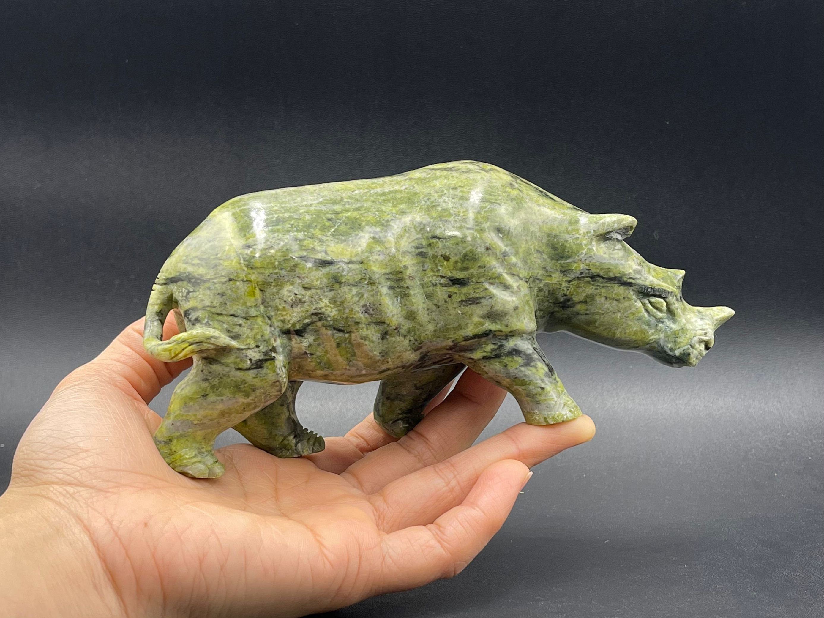 Green Gemstone Rhino Figurine Hand Carved Crystal Rhino Statue