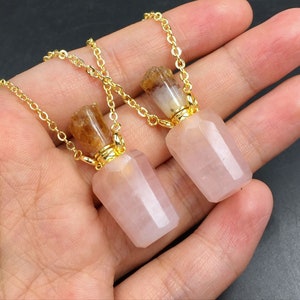 Rozenkwarts parfum fles ketting hanger etherische olie diffuser fles Crystal parfum fles hanger charme Gemstone Crystal geur fles