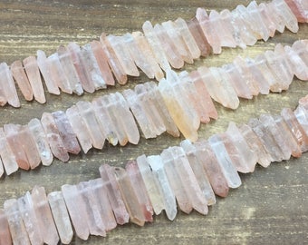Raw Crystal Points Pinkish Quartz Point Beads Graduated High Quality Crystal Quartz Stick Spike beads Wholesale Crystals 6-9mm*25-45mm