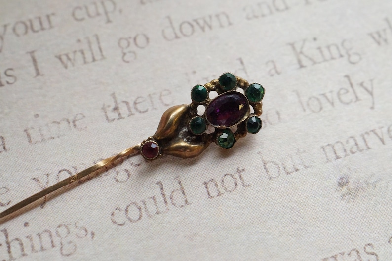 Antique European 18k Gold Garnet and Emerald Paste Flower Comet Pin c1830