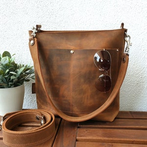 Leather hobo bag, leather crossbody bag women brown, with optional comfortable straps, short shoulder strap and/or long crossbody strap!
